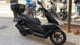 Honda PCX 125cc Negra 6500km