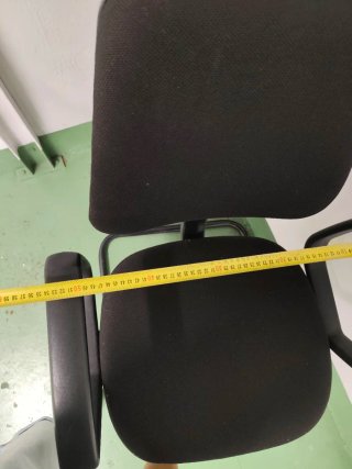 2 Sillas de oficina negras
