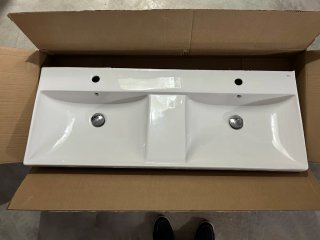Lavabo doble seno ROCA. De porcelana blanco. NUEVO