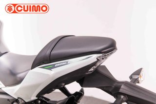 KAWASAKI NINJA 650