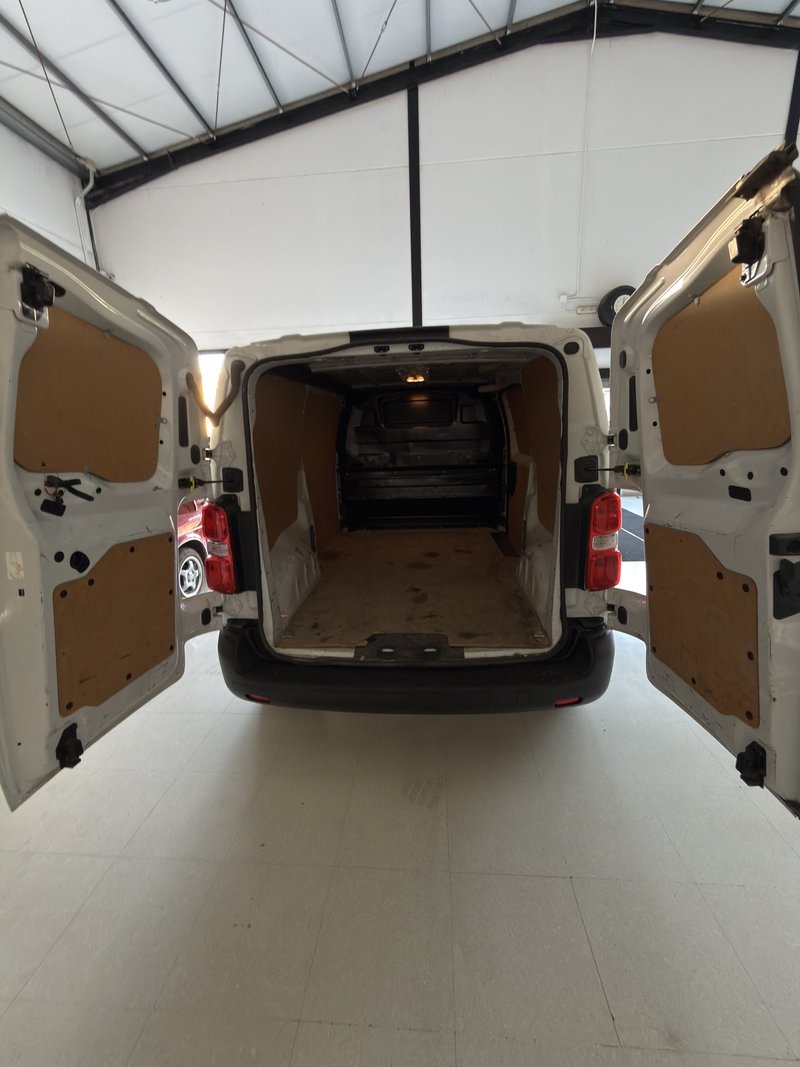 Peugeot Expert 2022, foto 6