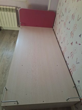 Cama infantil con cama nido