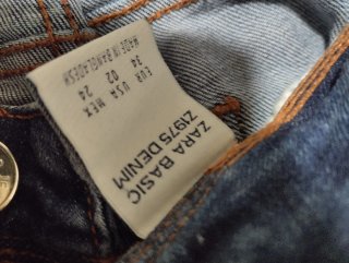 Pantalón vaquero Zara jovencita.
