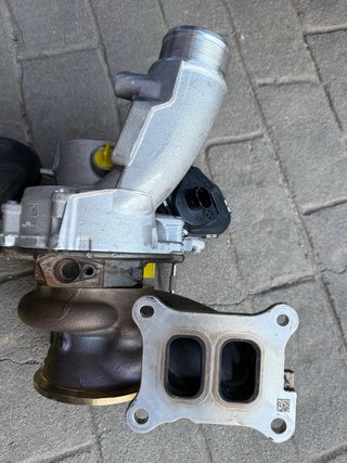 Turbo Volkwagen Golf VIII 06q145703h
