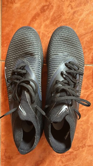 Botas de fútbol Nike Phantom GX Talla 42.5