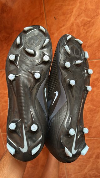 Botas de fútbol Nike Phantom GX Talla 42.5
