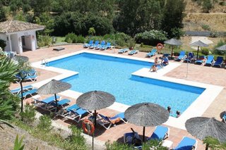 Piso en venta en Los Arqueros-Puerto del Almendro en Benahavís