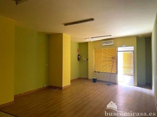 Local comercial en venta en Centro Ciudad en Linares