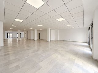 Oficina en alquiler en Centro en Almería