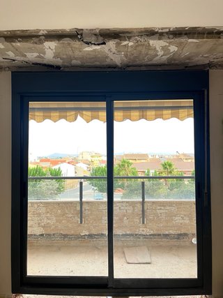 Ventana balconera aluminio 2 hojas RPT