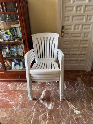 Set de 4 Sillas Blancas