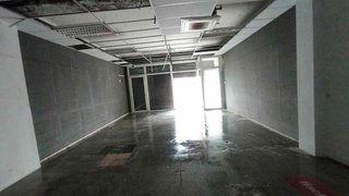 Local comercial en venta en Olesa de Montserrat