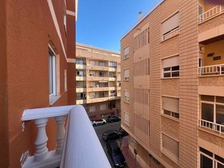 Piso en alquiler en Centro en Torrevieja