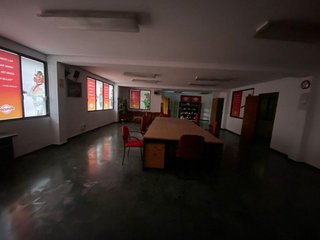 Nave industrial en venta en Arcas Reales - Pinar del Jalón en Valladolid