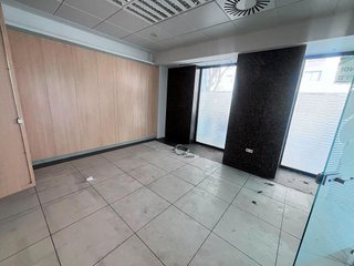 Local comercial en venta en Nueva Andalucía en Almería