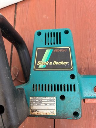 Cortasetos Black & Decker