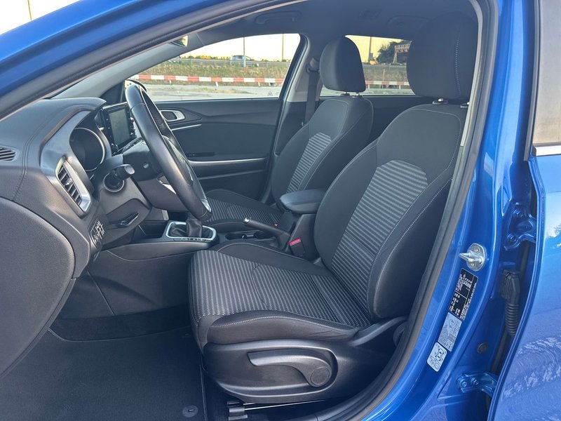 Kia cee'd 2022, foto 8