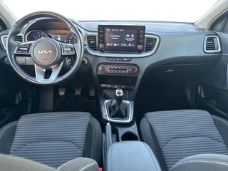 KIA Tourer 1.0 T-GDI  Drive