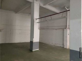 Local comercial en venta en Canyet - Bonavista en Badalona