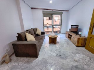 Piso en alquiler en Ensanche - Diputación en Alicante