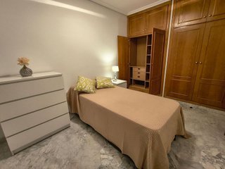 Piso en alquiler en Ensanche - Diputación en Alicante