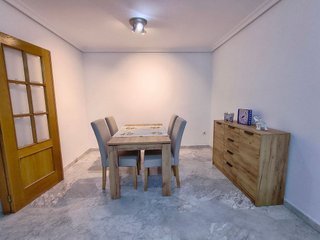 Piso en alquiler en Ensanche - Diputación en Alicante