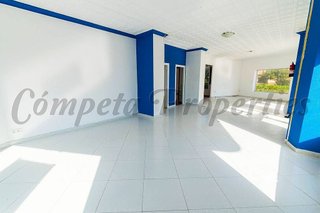 Local comercial en venta en Centro Internacional en Torrox