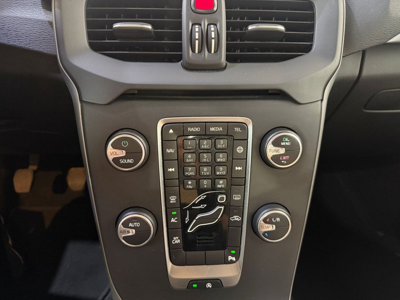 Volvo S40 2015, foto 13