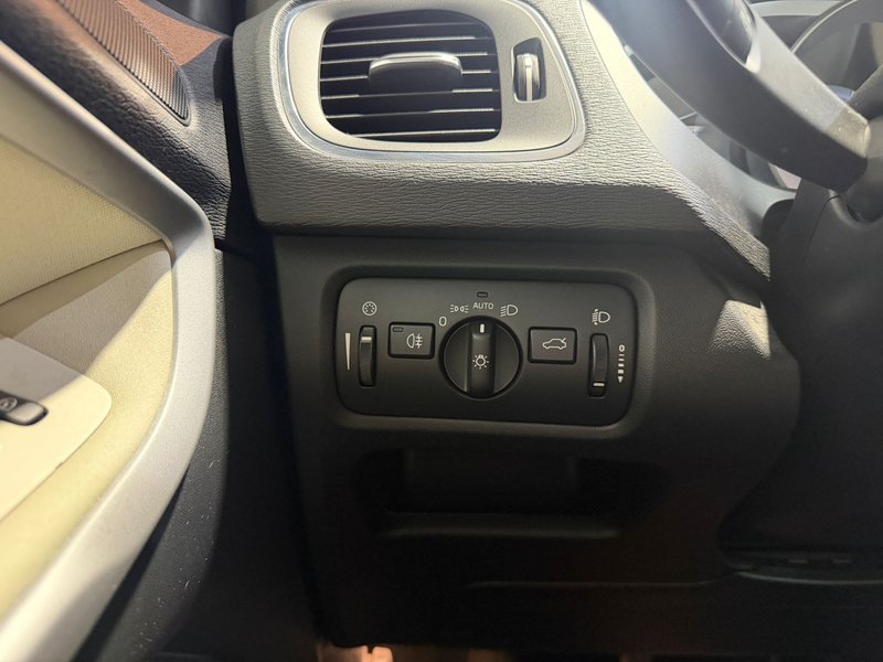 Volvo S40 2015, foto 18