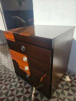Mesita de de Noche de Madera de Haya