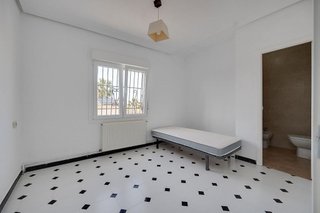 Casa adosada en venta en La Siesta - El Salado - Torreta en Torrevieja