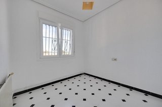 Casa adosada en venta en La Siesta - El Salado - Torreta en Torrevieja