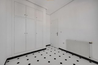 Casa adosada en venta en La Siesta - El Salado - Torreta en Torrevieja