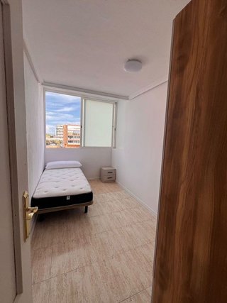 Piso en alquiler en Sidi Ifni - Nou Alacant en Alicante