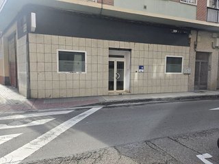 Local comercial en venta en Arrabal en Zaragoza