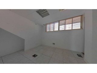 Local comercial en venta en Parque Lisboa - La Paz en Alcorcón