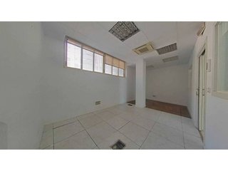 Local comercial en venta en Parque Lisboa - La Paz en Alcorcón