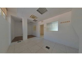 Local comercial en venta en Parque Lisboa - La Paz en Alcorcón