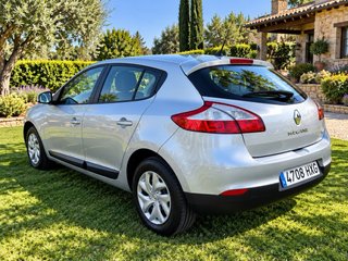 ESPECTACULAR Megane 1.2TCE Eco Life SOLO 116.000KM