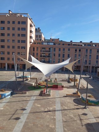 Se limpian casas ,bares , oficinas etc disponible