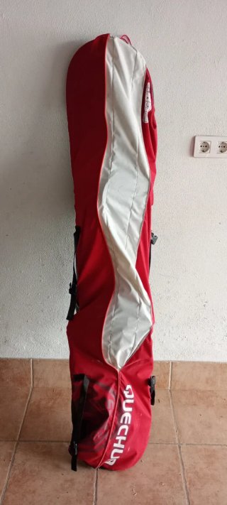Set Snowboard Completo: Tavole, Scarponi e Casco