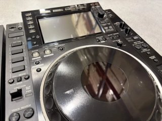 2x Pioneer DJ CDJ-2000NXS2