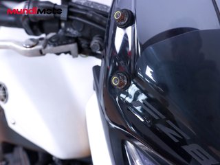 YAMAHA FZ8
