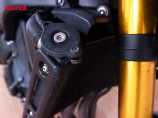 YAMAHA FZ8