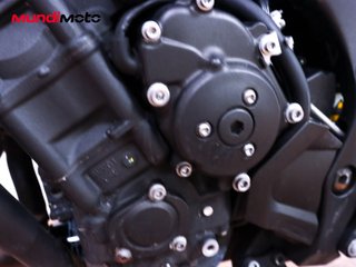 YAMAHA FZ8