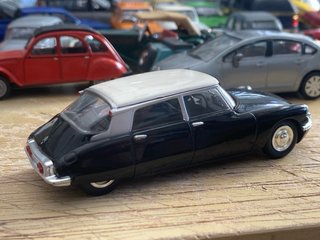 Citroen DS Scala 1:43 no box del prado
