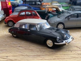 Citroen DS Scala 1:43 no box del prado