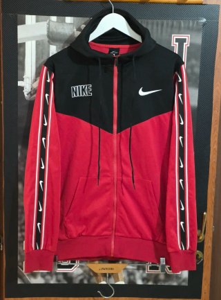Giacca Nike con zip e cappuccio mod repet
