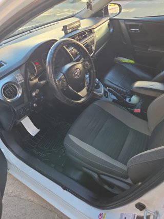 Toyota Auris 2014
