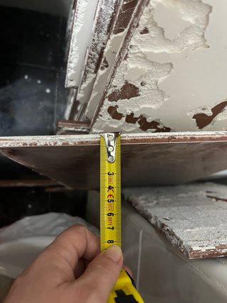 Losas 42,5x42,5(52 unidades)+ rodapiés